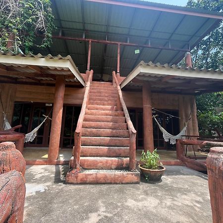 Poseidon Resort Koh Tao Exterior photo