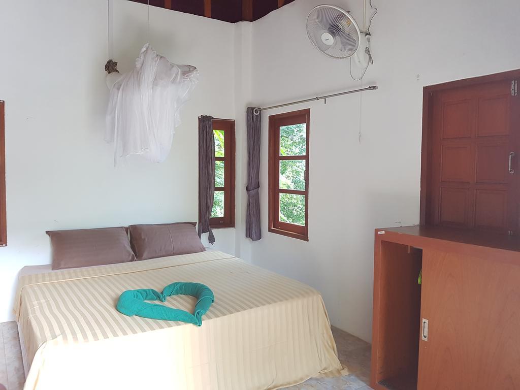 Poseidon Resort Koh Tao Exterior photo
