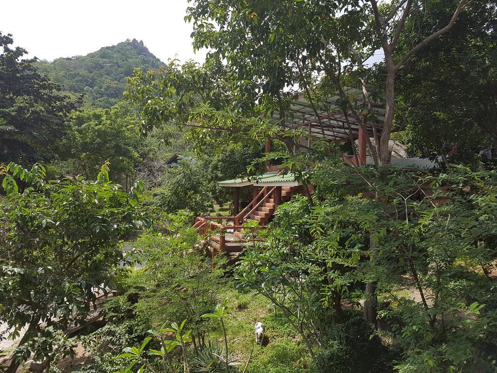 Poseidon Resort Koh Tao Exterior photo