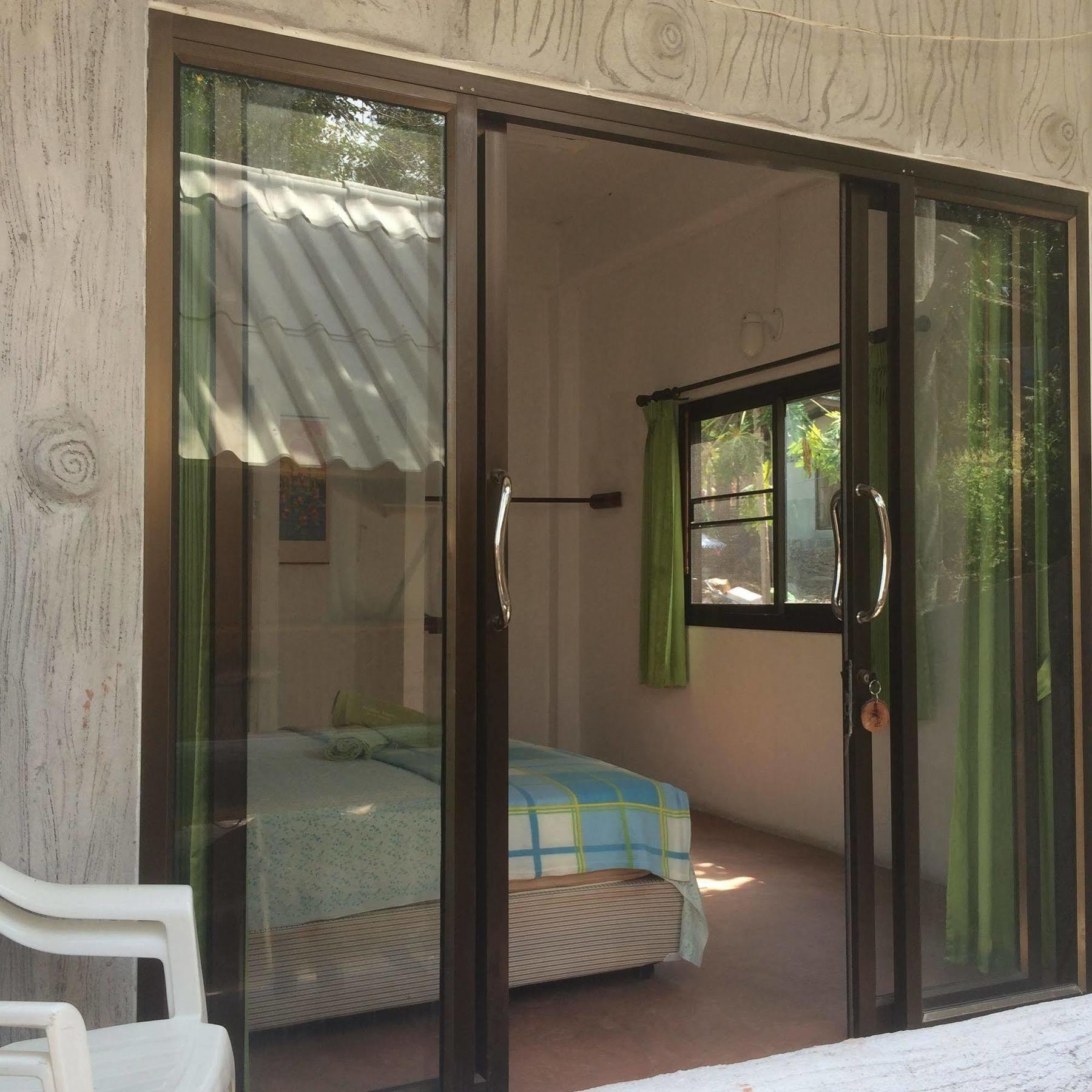 Poseidon Resort Koh Tao Exterior photo